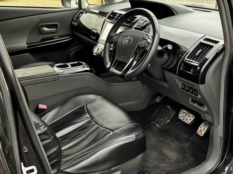 Used Toyota Prius 2024 for sale - 78205354: Photo 44