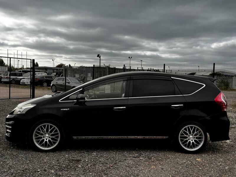 Used Toyota Prius 2024 for sale - 78205354: Photo 6