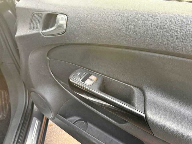 Used Vauxhall Corsa 2013 for sale - 77155597: Photo 15