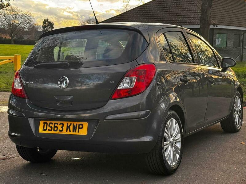 Used Vauxhall Corsa 2013 for sale - 77155597: Photo 3