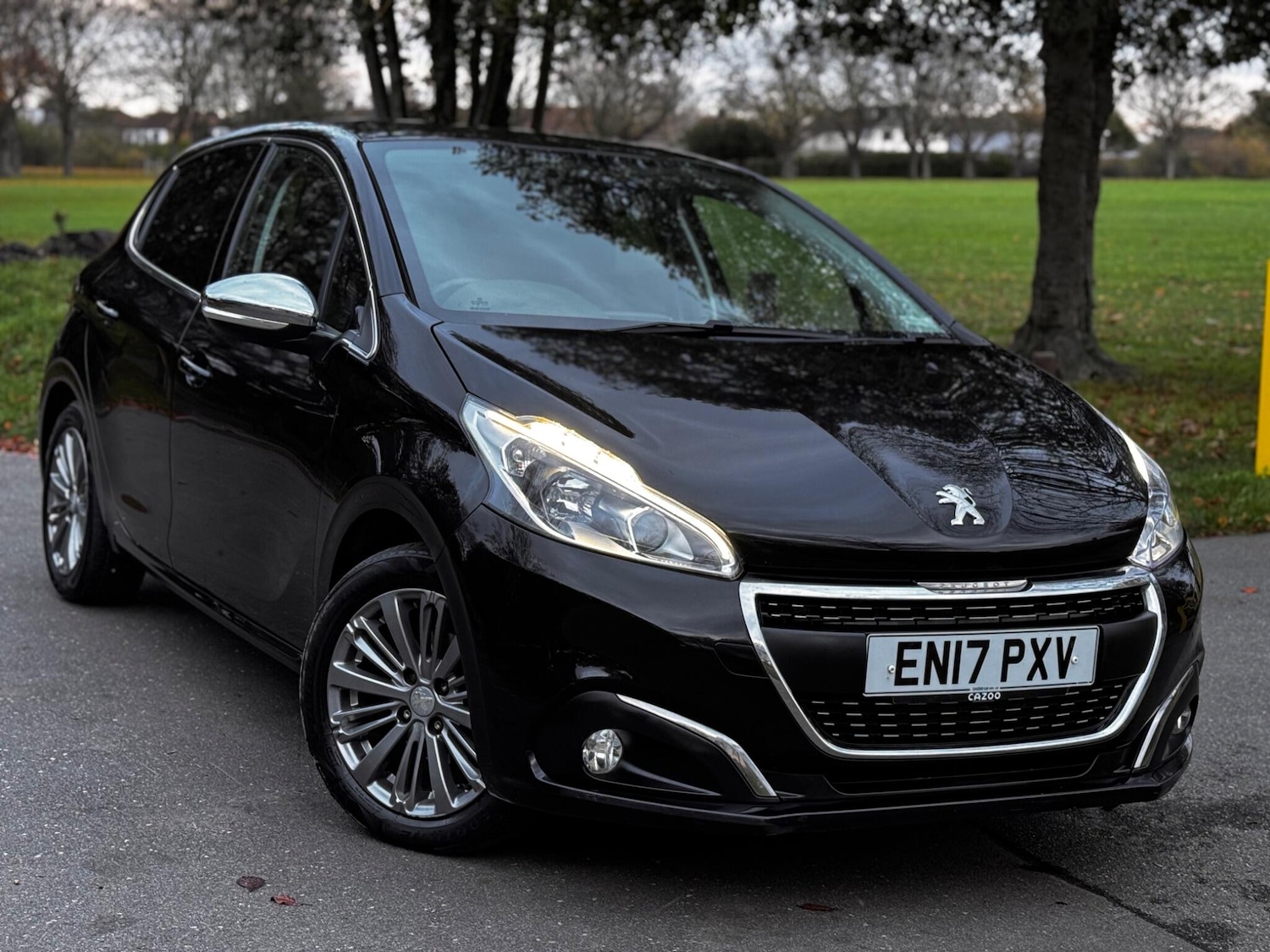 Used Peugeot 208 2017 for sale - 76633496: Photo 1