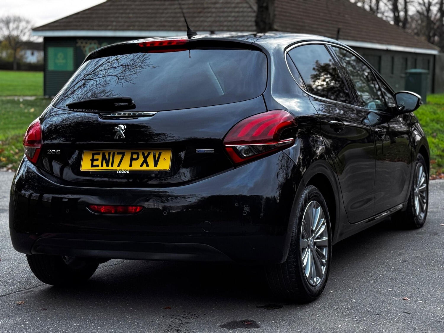 Used Peugeot 208 2017 for sale - 76633496: Photo 17