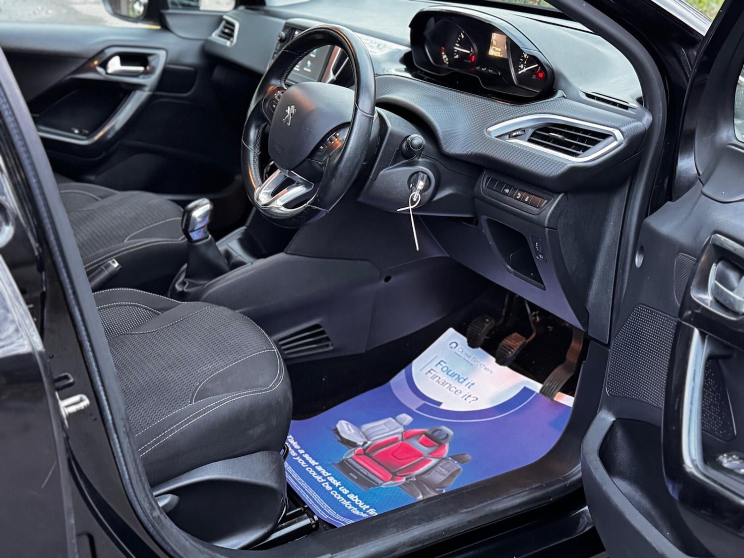 Used Peugeot 208 2017 for sale - 76633496: Photo 22