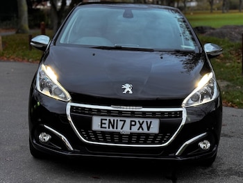 Used Peugeot 208 2017 for sale - 76633496: Photo