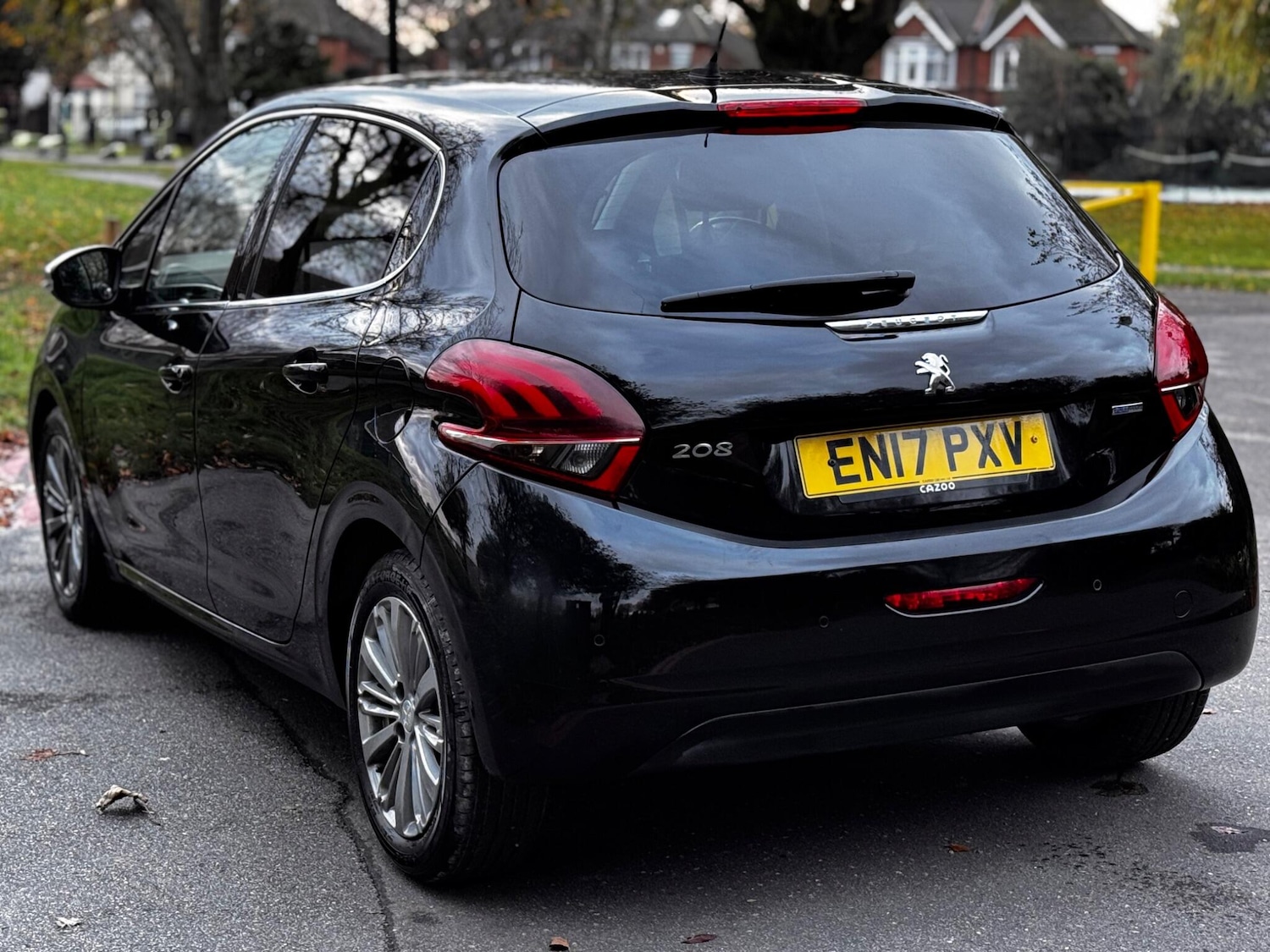 Used Peugeot 208 2017 for sale - 76633496: Photo 4
