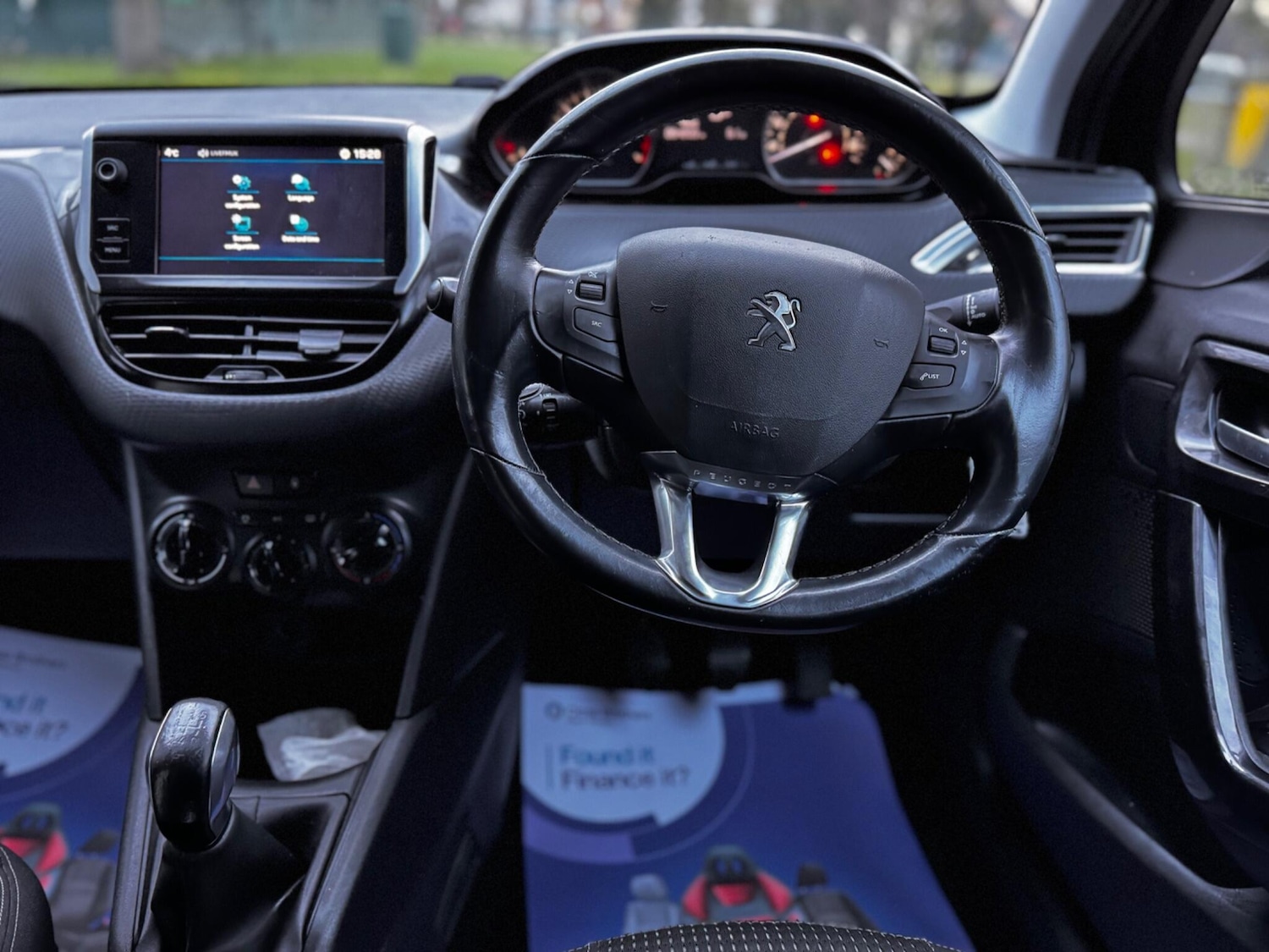 Used Peugeot 208 2017 for sale - 76633496: Photo 45