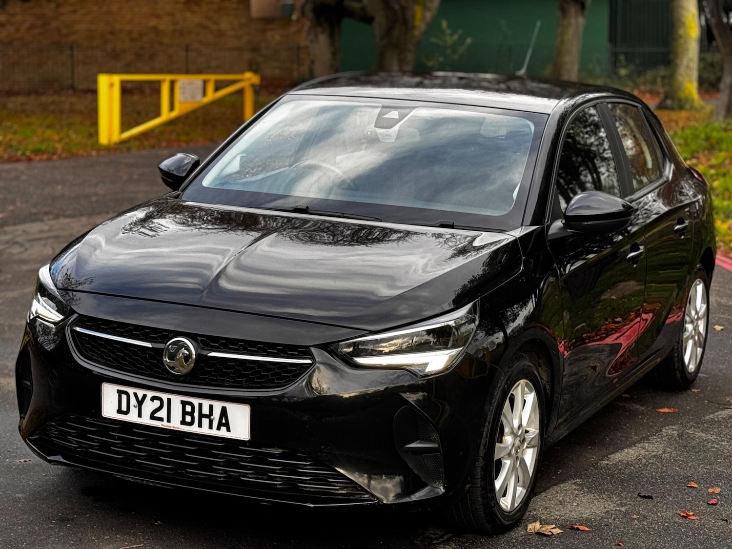 Used Vauxhall Corsa for sale - 76632808: Photo 3