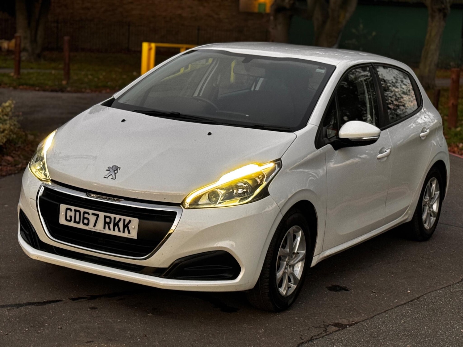 Used Peugeot 208 2018 for sale - 76701639: Photo 13
