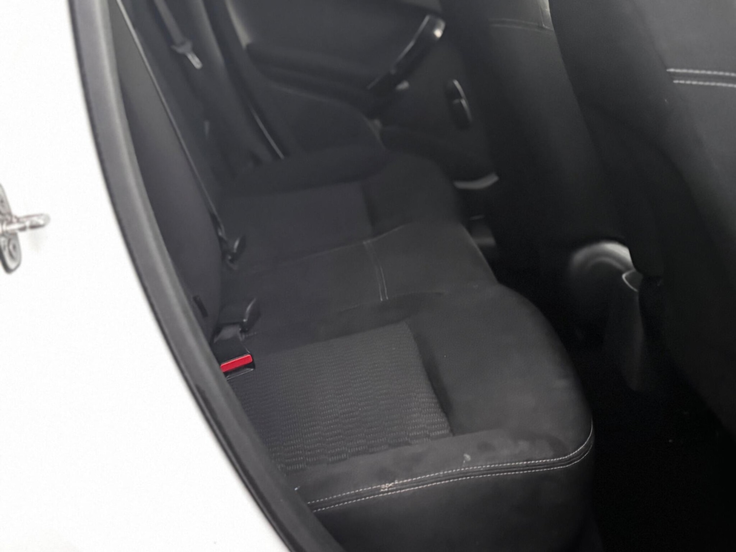 Used Peugeot 208 2018 for sale - 76701639: Photo 27