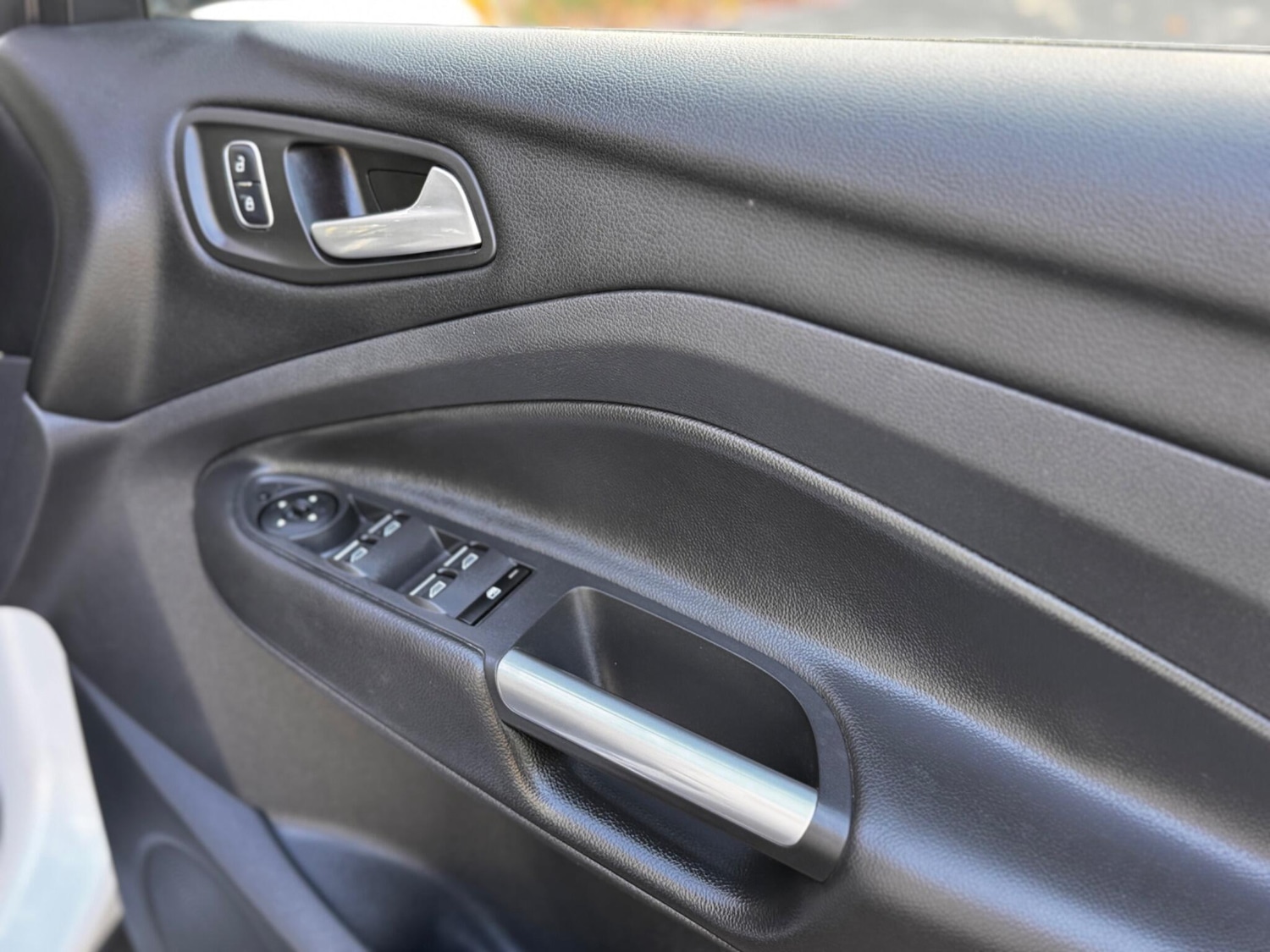 Used Ford Kuga 2017 for sale - 76360665: Photo 20