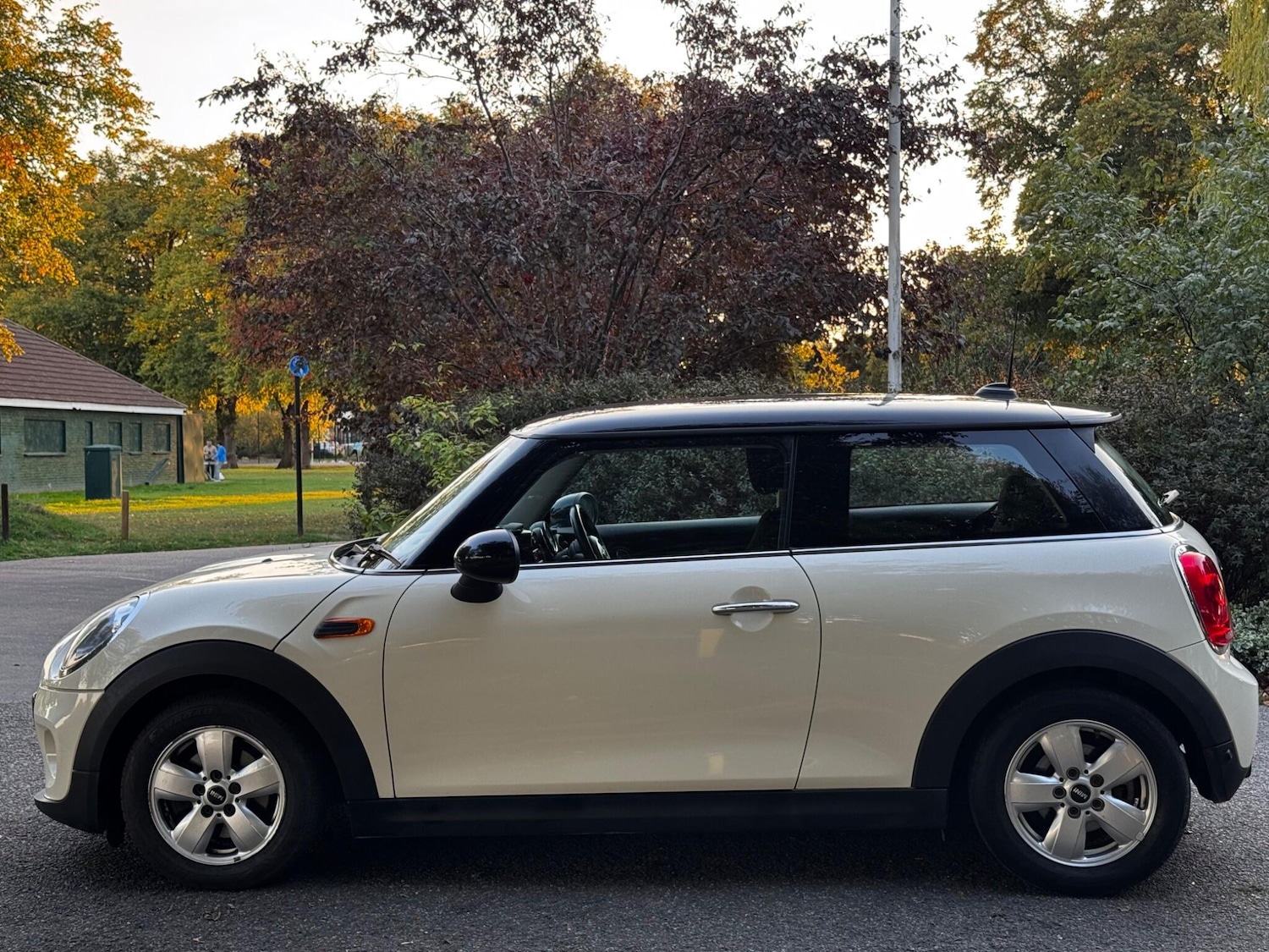 Used MINI Hatch 2015 for sale - 76990464: Photo 6