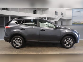 Used Toyota RAV4 2018 for sale - 75635558: Photo