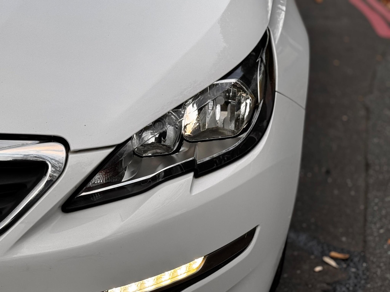 Used Peugeot 308 2016 for sale - 76398002: Photo 10