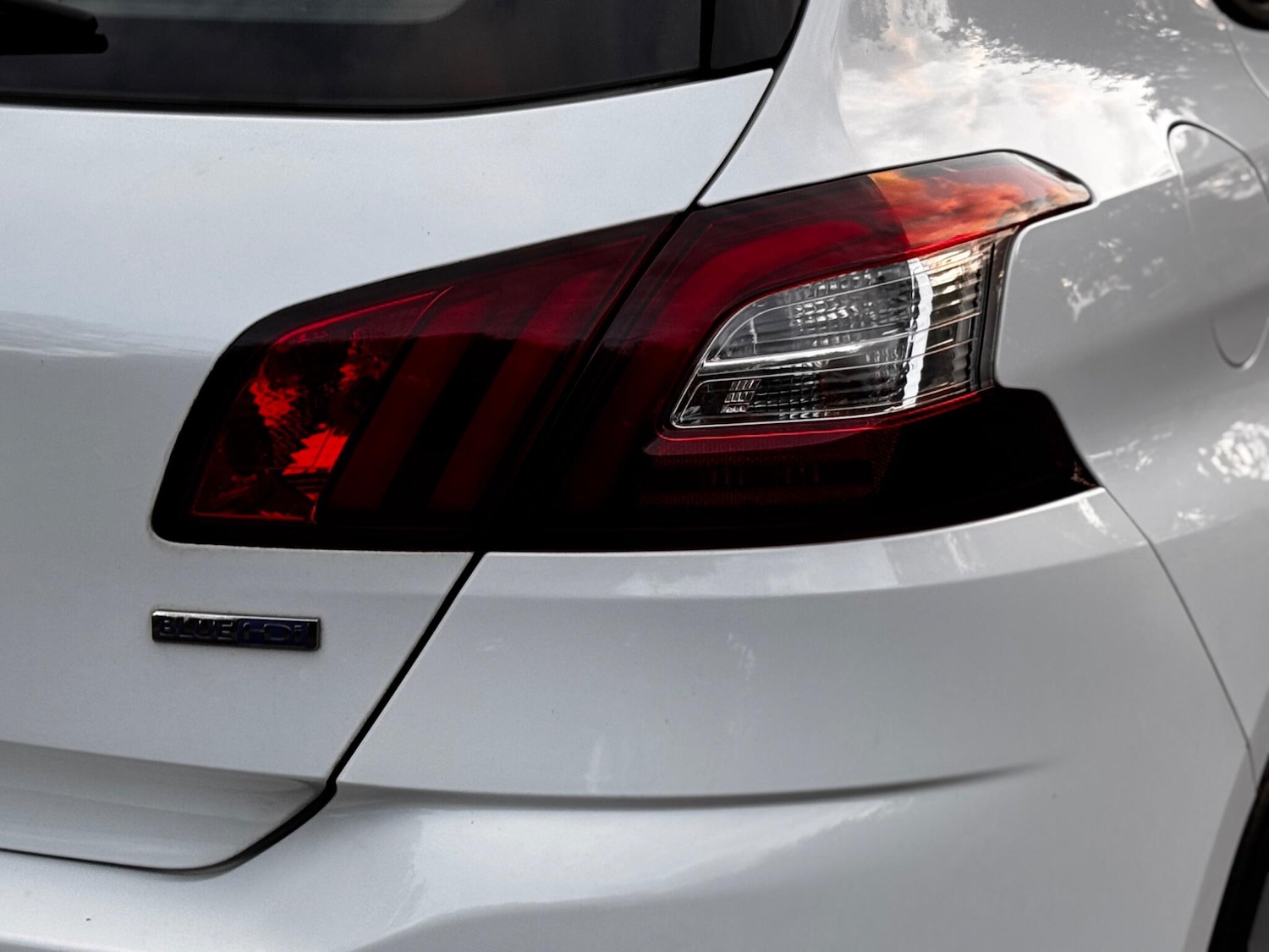 Used Peugeot 308 2016 for sale - 76398002: Photo 13