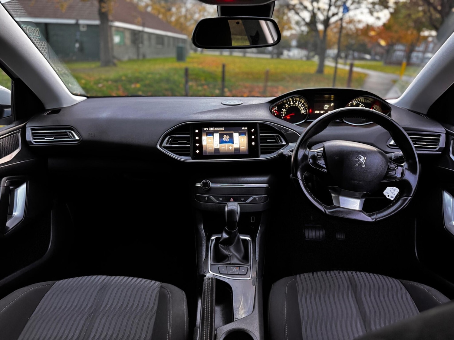 Used Peugeot 308 2016 for sale - 76398002: Photo 18