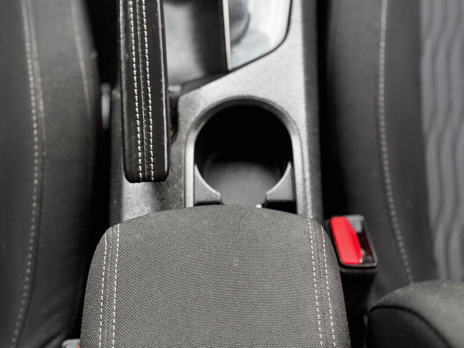 Used Peugeot 308 2016 for sale - 76398002: Photo 23