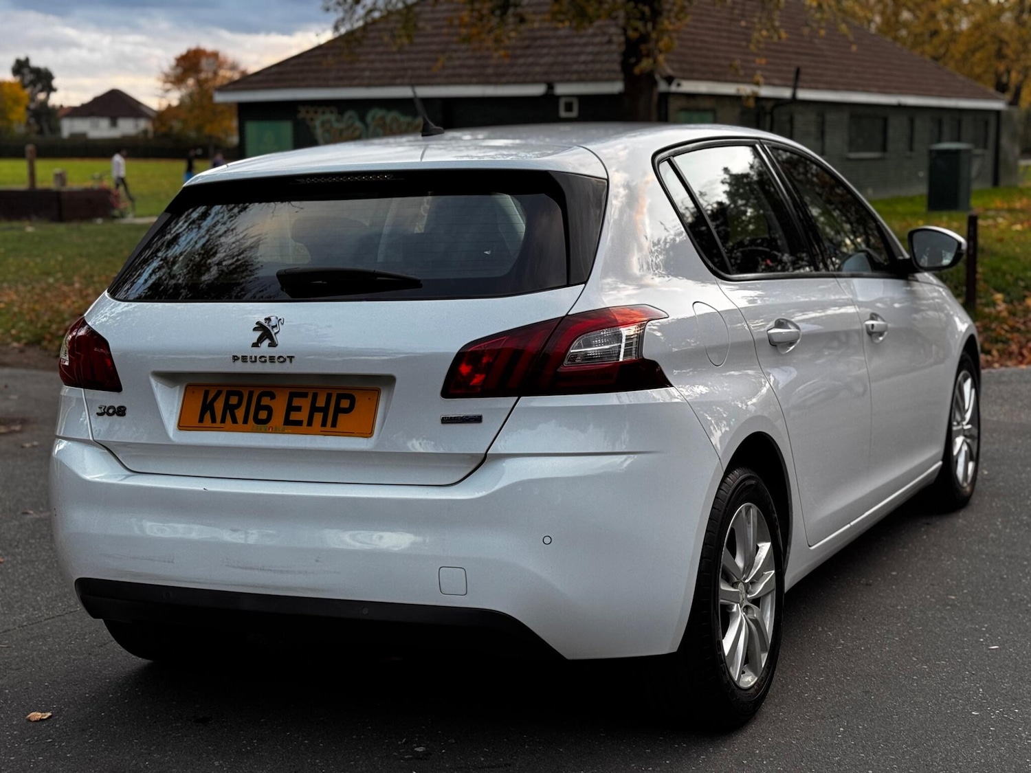 Used Peugeot 308 2016 for sale - 76398002: Photo 3