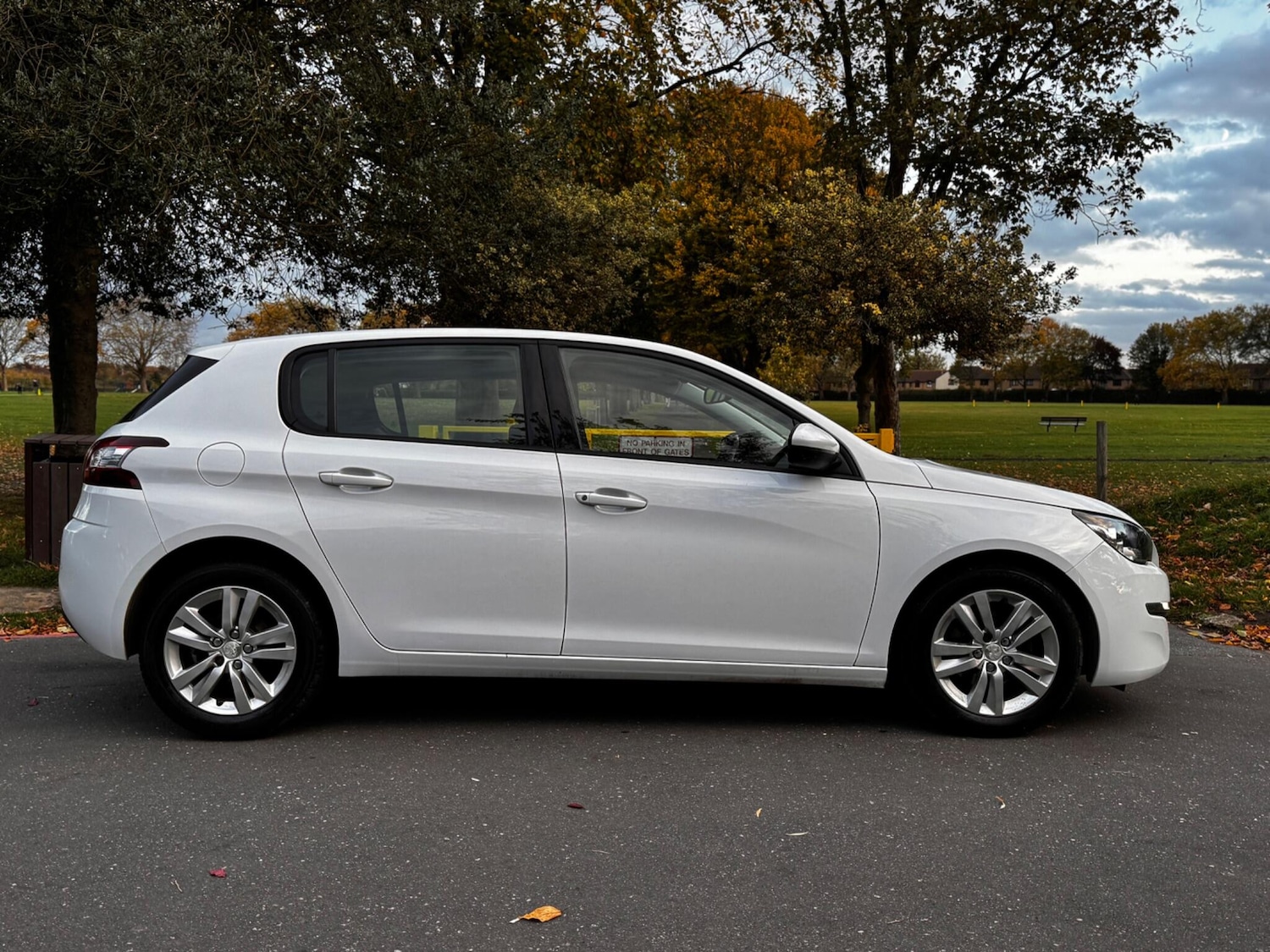 Used Peugeot 308 2016 for sale - 76398002: Photo 30