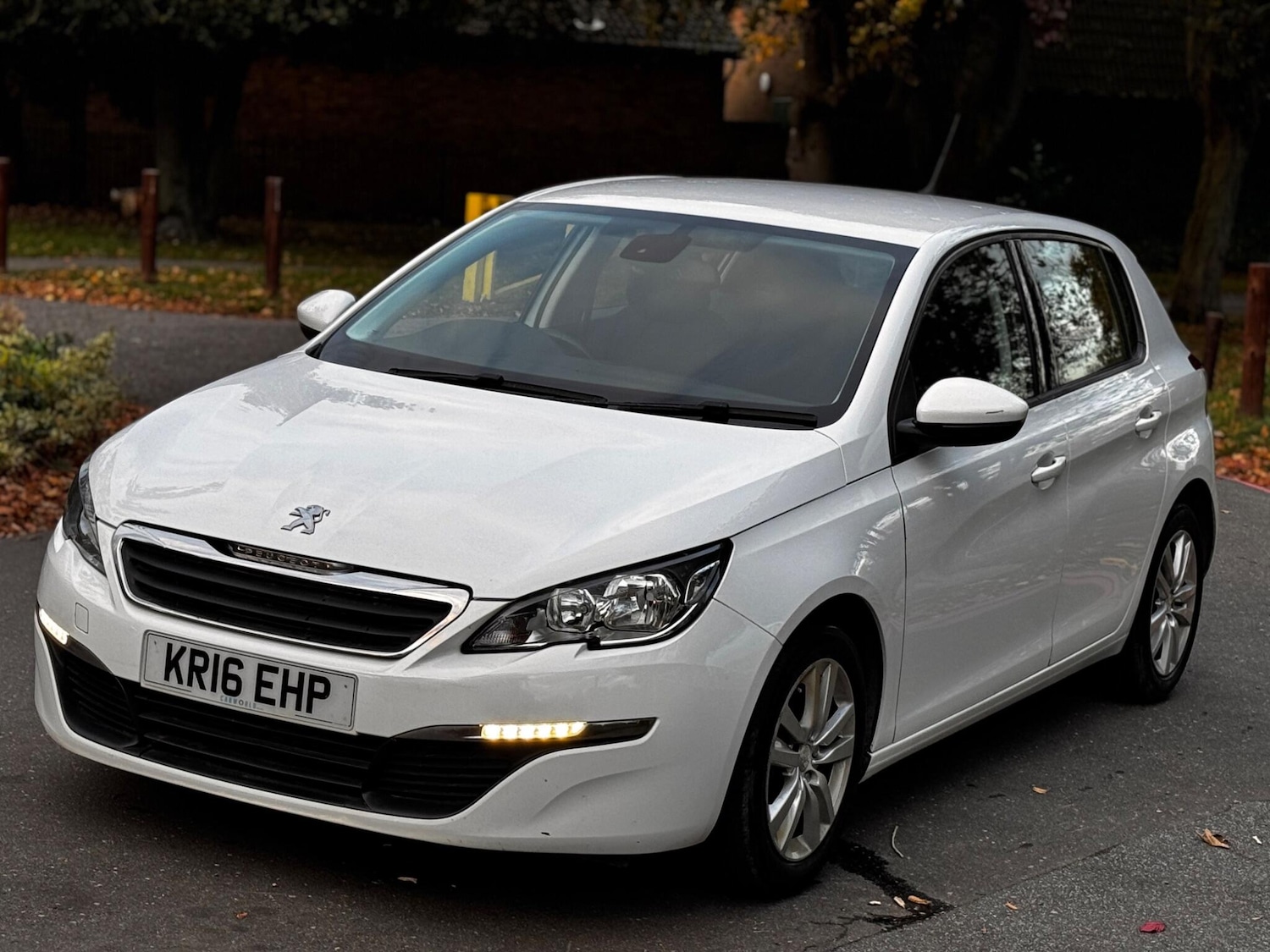 Used Peugeot 308 2016 for sale - 76398002: Photo 7