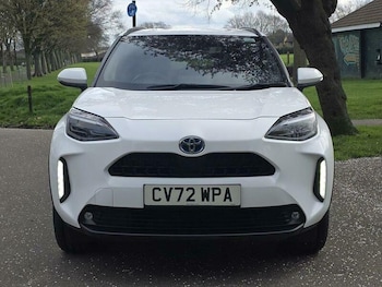 Used Toyota Yaris Cross 2023 for sale - 78771444: Photo