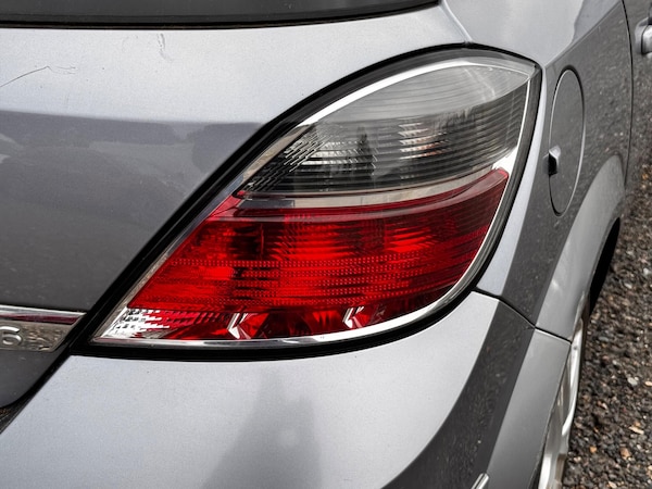 Used Vauxhall Astra 2009 for sale - 76246657: Photo 13