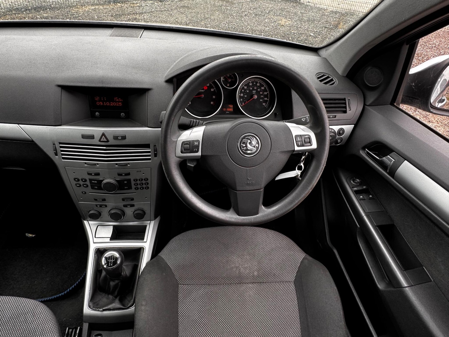 Used Vauxhall Astra 2009 for sale - 76246657: Photo 20