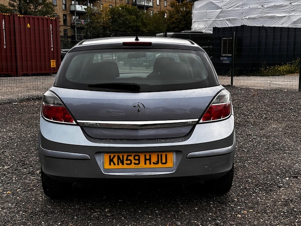 Used Vauxhall Astra 2009 for sale - 76246657: Photo 29