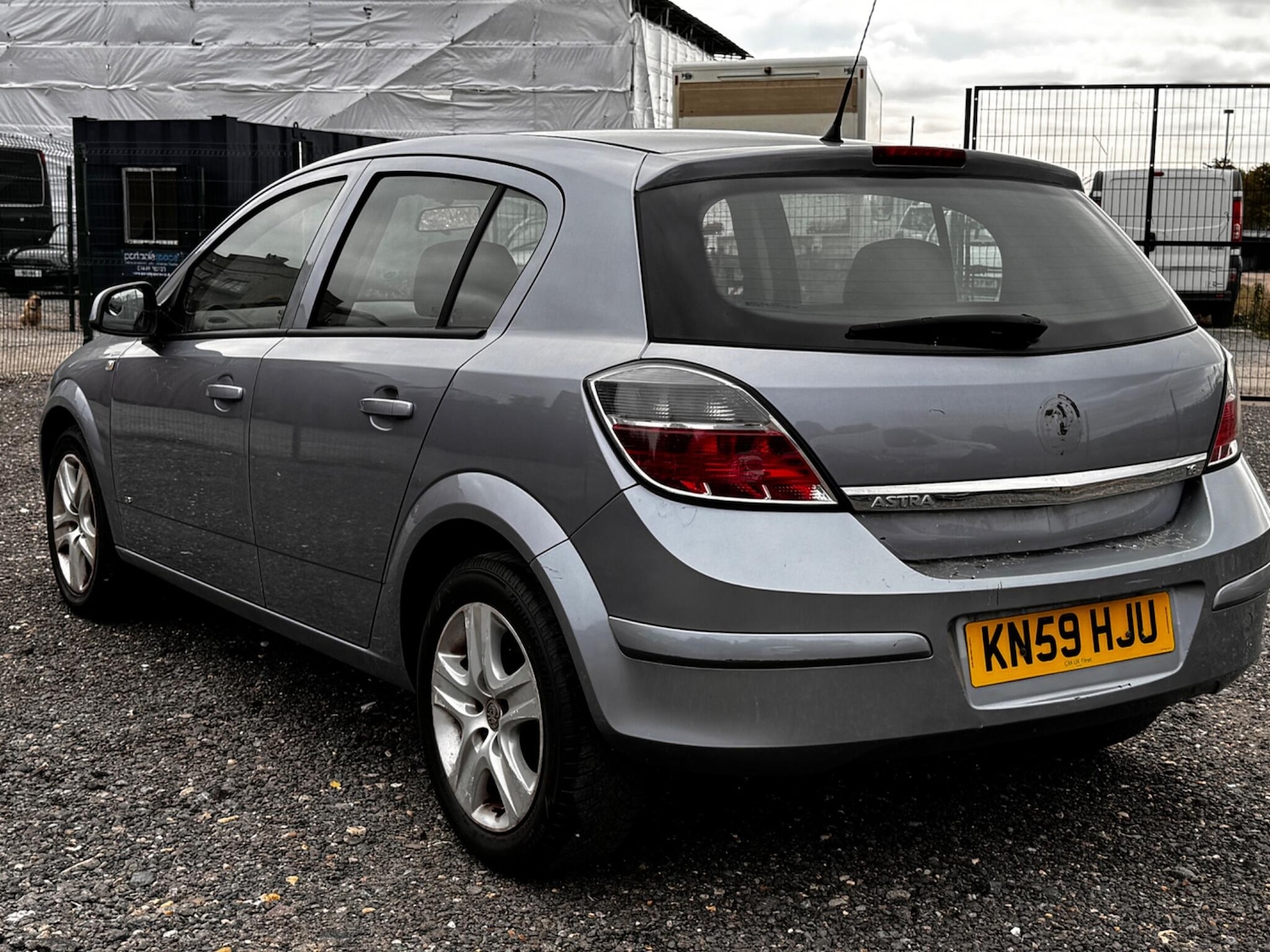 Used Vauxhall Astra 2009 for sale - 76246657: Photo 30