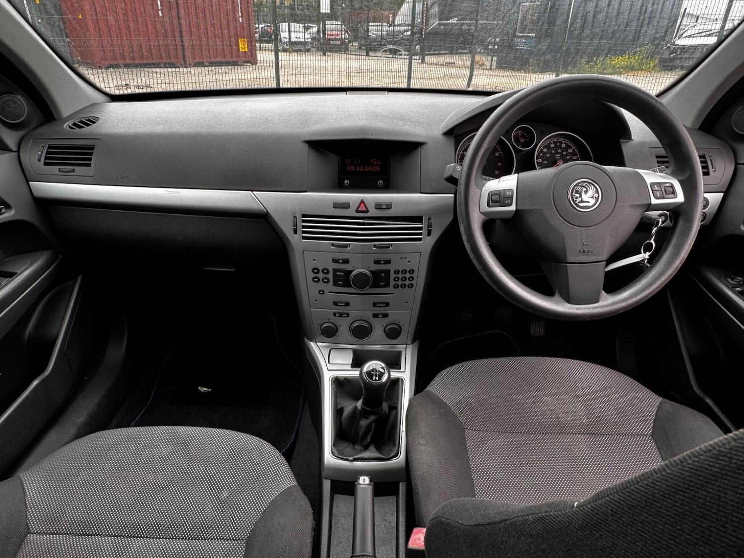 Used Vauxhall Astra 2009 for sale - 76246657: Photo 34