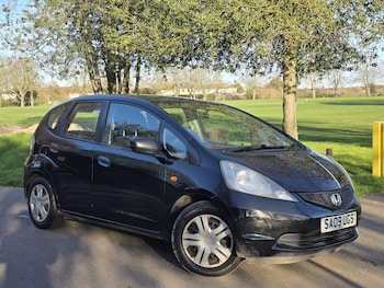 Used Honda Jazz 2009 for sale - 79305432: Photo