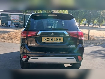 Used Mitsubishi Outlander 2019 for sale - 79634409: Photo