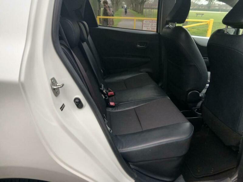 Used Toyota Yaris 2013 for sale - 78047718: Photo 19