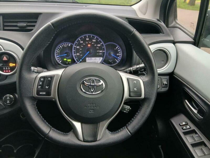 Used Toyota Yaris 2013 for sale - 78047718: Photo 23