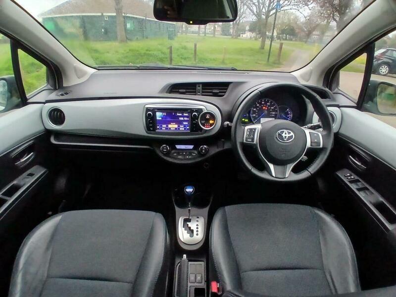 Used Toyota Yaris 2013 for sale - 78047718: Photo 25