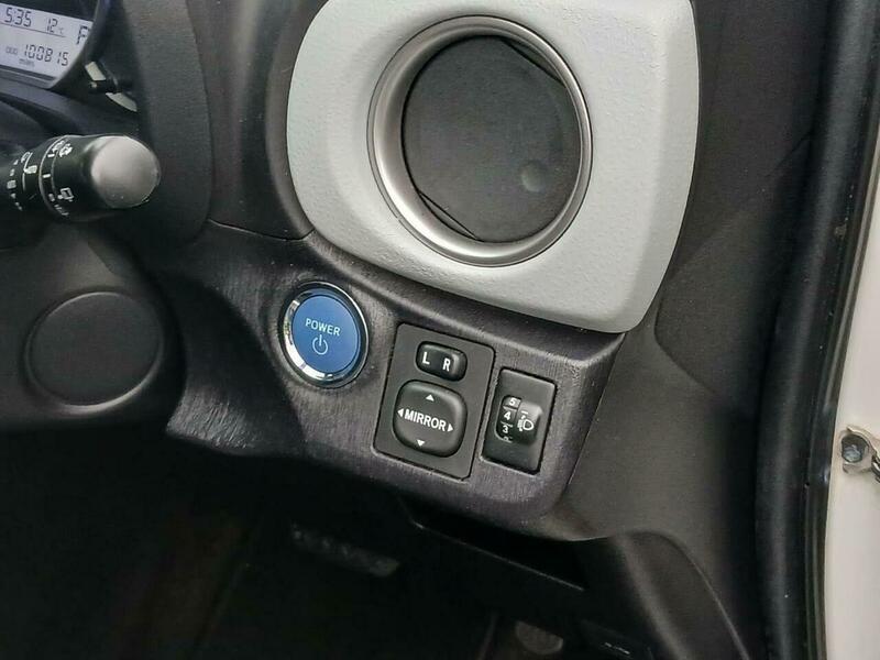 Used Toyota Yaris 2013 for sale - 78047718: Photo 26