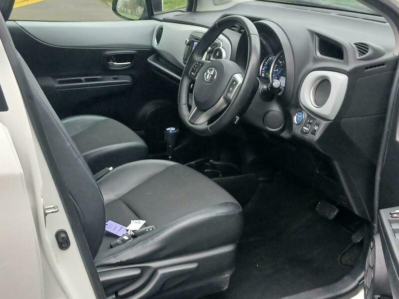 Used Toyota Yaris 2013 for sale - 78047718: Photo 30