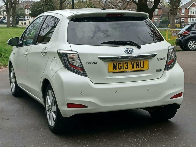 Used Toyota Yaris 2013 for sale - 78047718: Photo 41