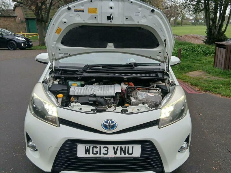 Used Toyota Yaris 2013 for sale - 78047718: Photo 44