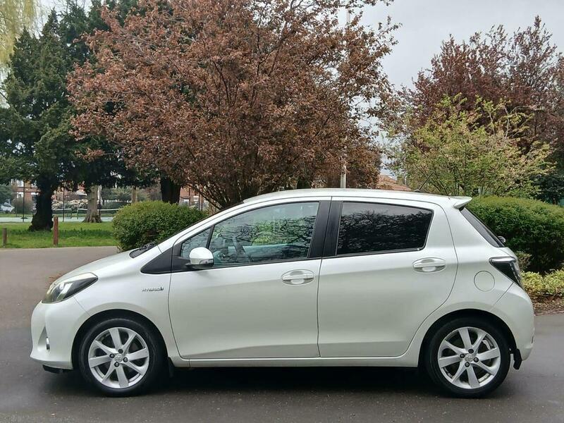 Used Toyota Yaris 2013 for sale - 78047718: Photo 5