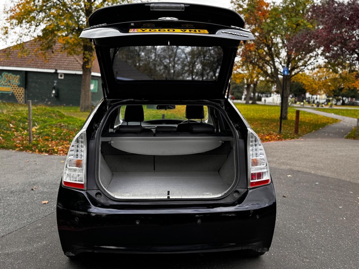 Used Toyota Prius 2010 for sale - 76398844: Photo 36