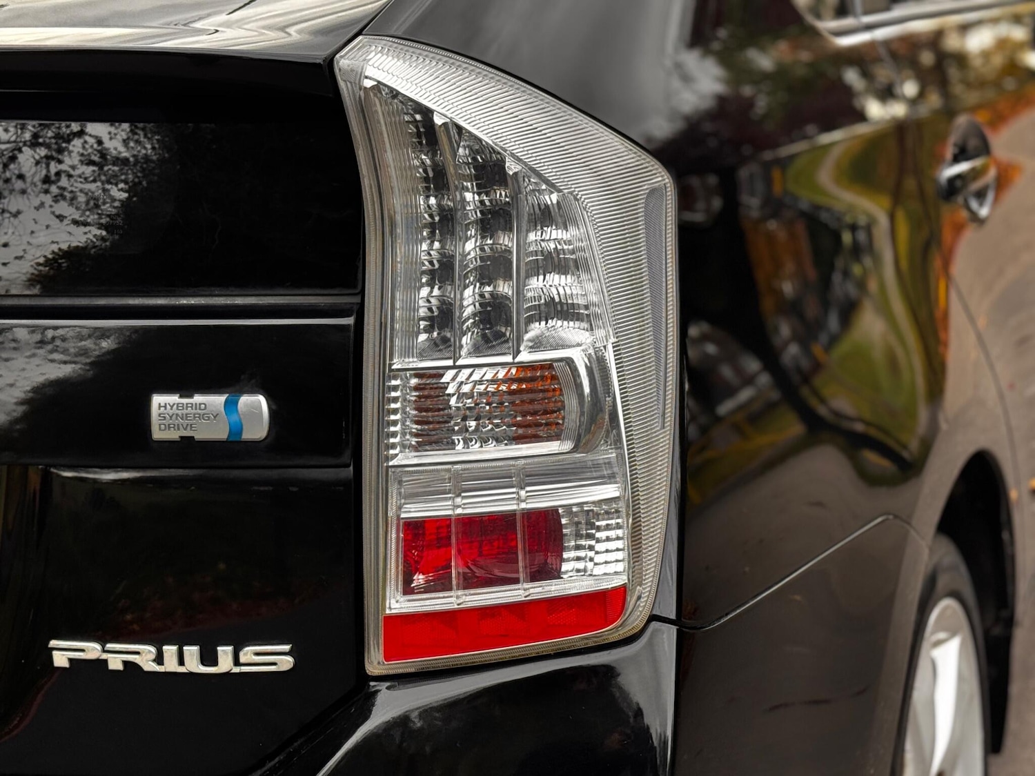 Used Toyota Prius 2010 for sale - 76398844: Photo 38