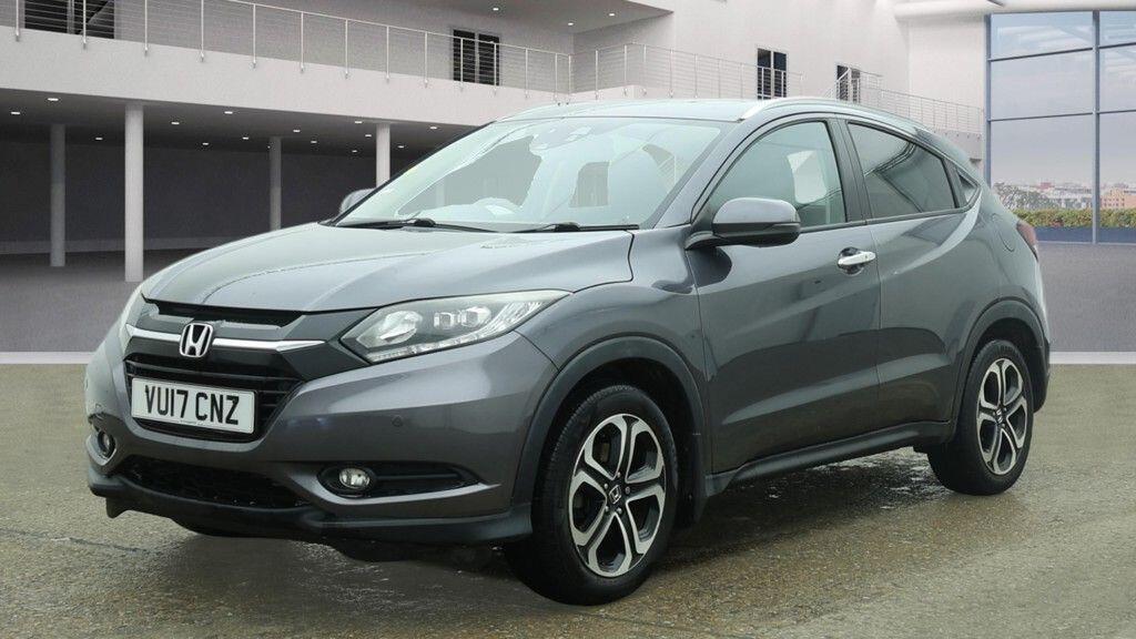 Used Honda HR-V 2017 for sale - 77940728: Photo 2