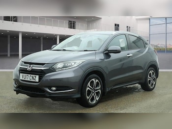 Used Honda HR-V 2017 for sale - 77940728: Photo