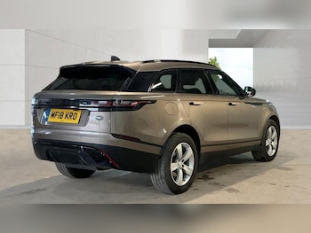 Used Land Rover Range Rover Velar 2018 for sale - 78548460: Photo