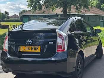 Used Toyota Prius 2014 for sale - 74632525: Photo