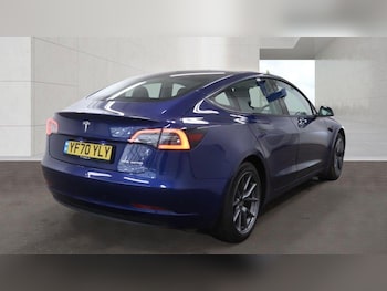 Used Tesla Model 3 2020 for sale - 78935006: Photo