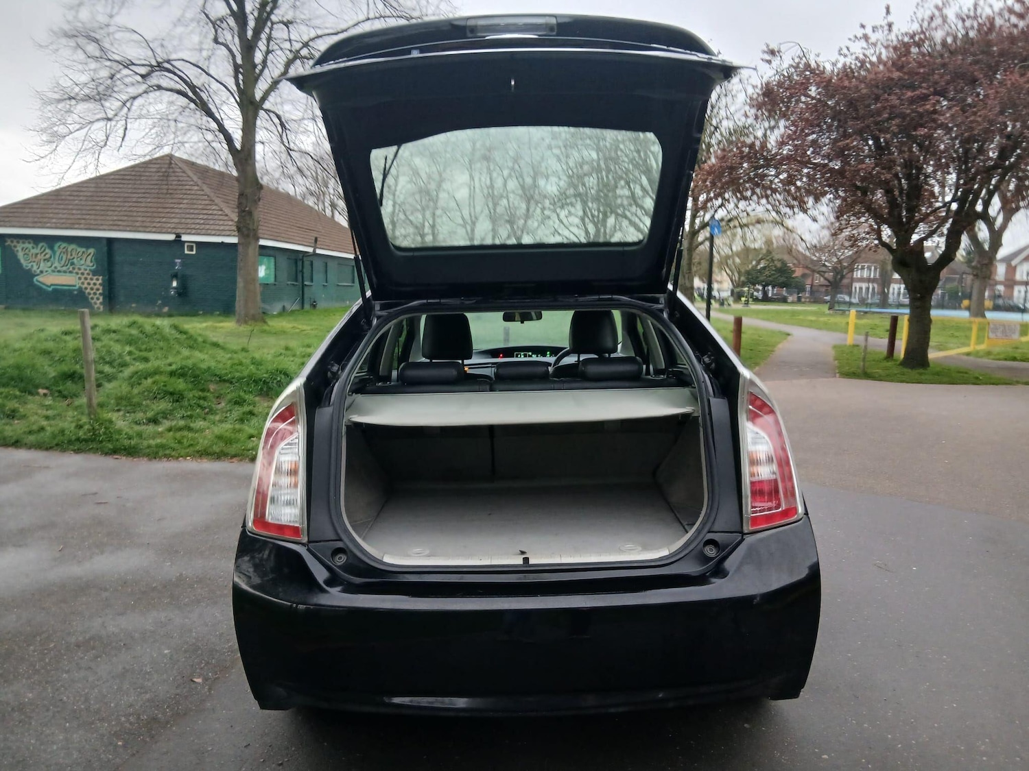 Used Toyota Prius 2012 for sale - 78047887: Photo 22