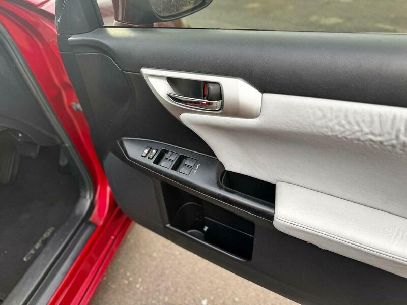 Used Lexus CT 2011 for sale - 77156286: Photo 15