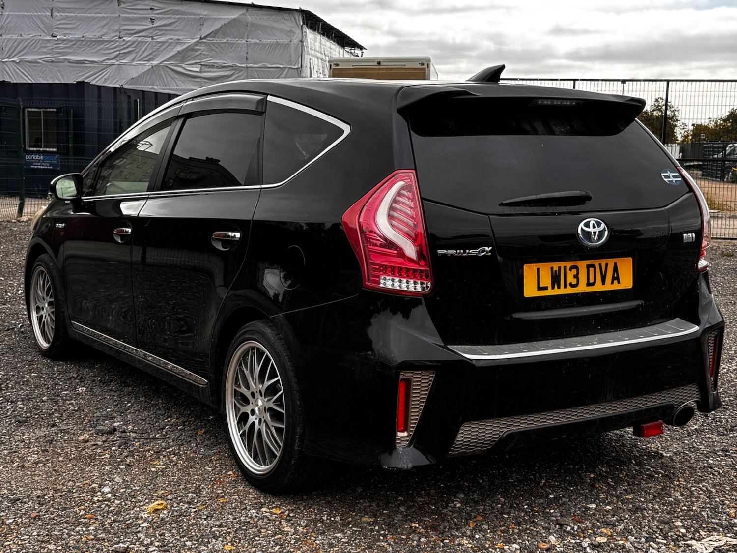 Used Toyota Prius+ 2024 for sale - 76239369: Photo 10