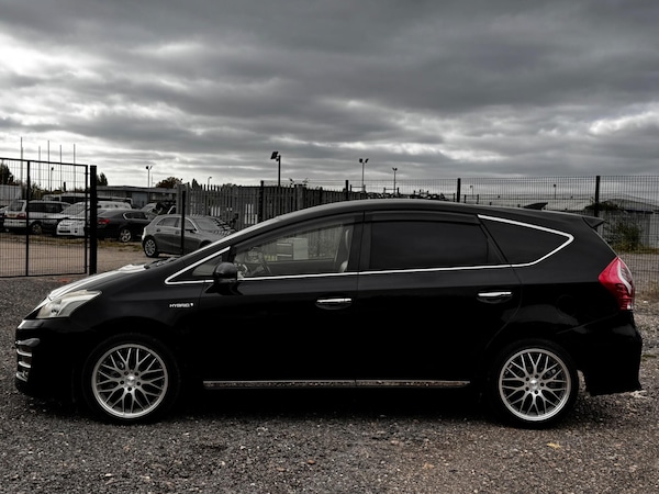 Used Toyota Prius 2024 for sale - 76239369: Photo 11